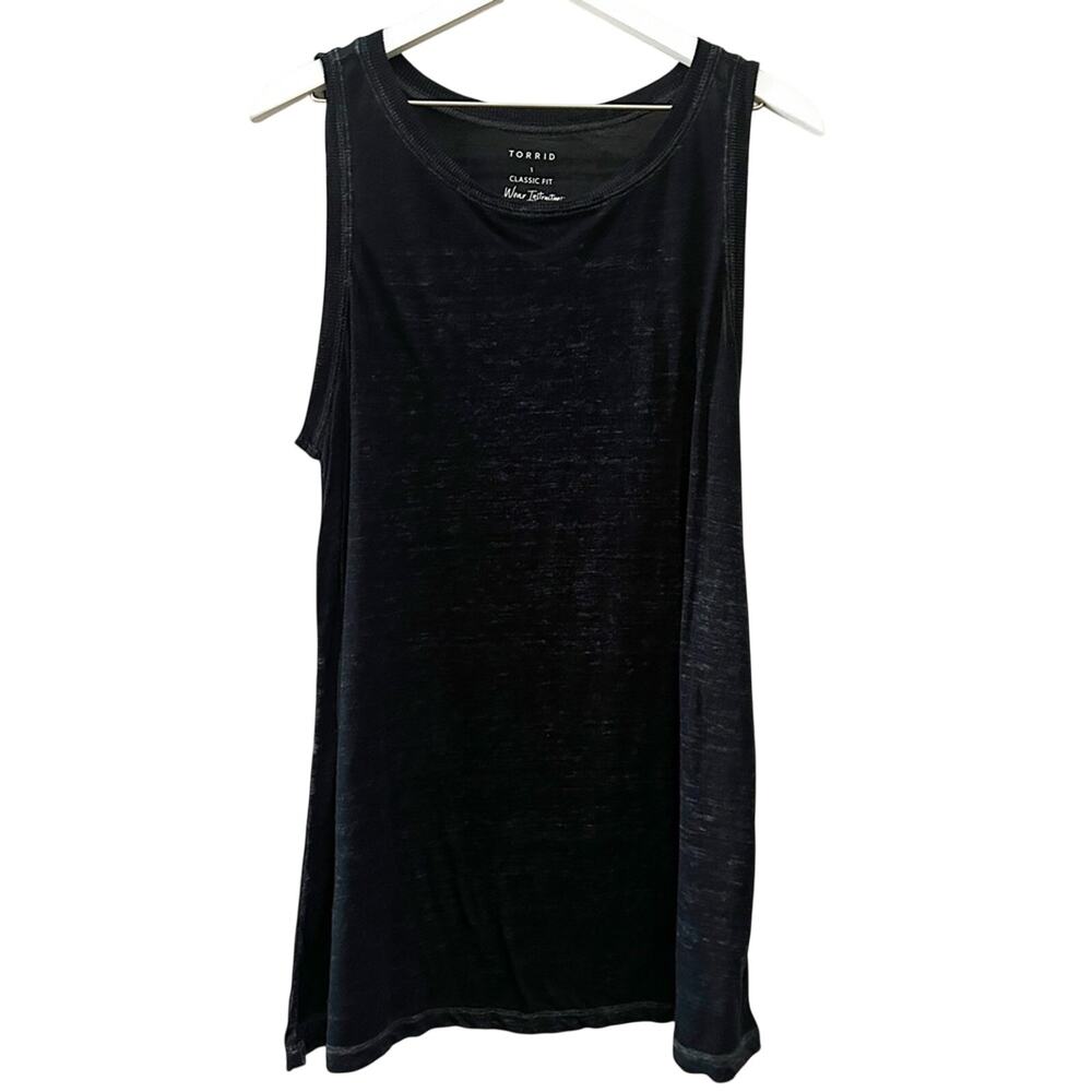 TORRID Classic Fit Black Tank Top Womens Plus Size 1 Sleeveless Scoop Neck